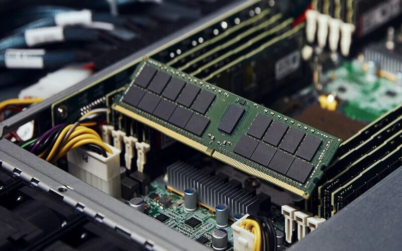 RAM Server